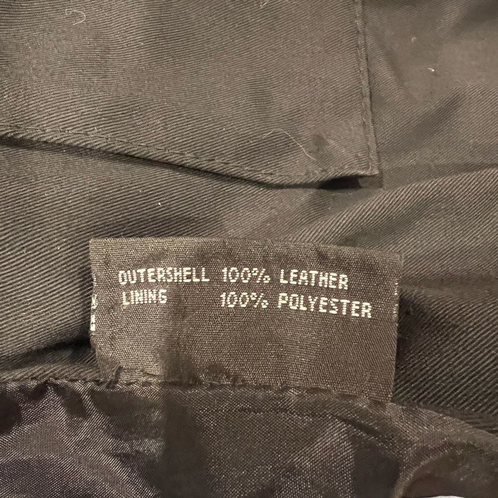 MCVEST - Picture 5 of 9